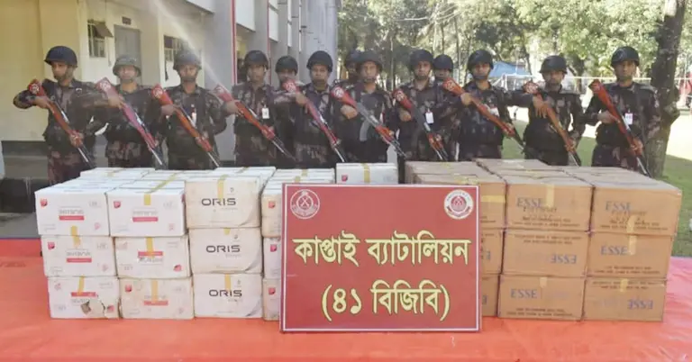 বিজিবির অভিযানে ভারতীয় সিগারেট উদ্ধার